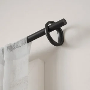 Umbra Black Curtain Rod - Ringlet* Poles & Curtains