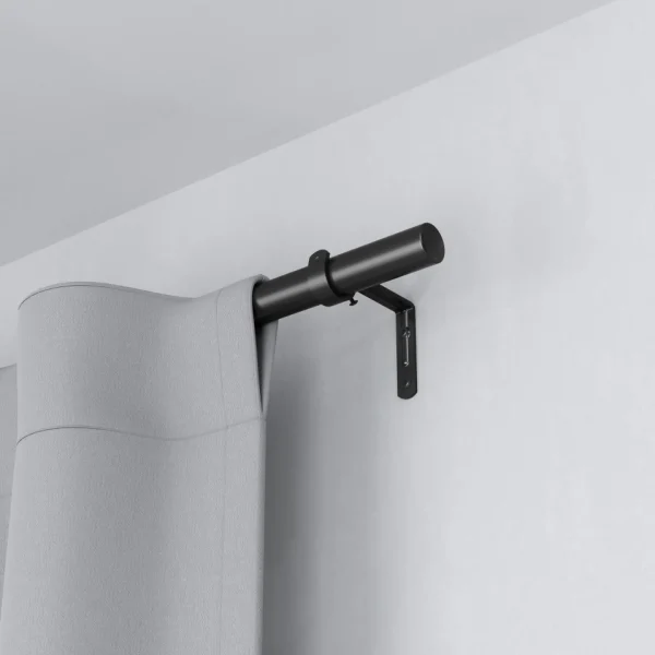 Umbra Black Curtain Rod - Zenn* Poles & Curtains