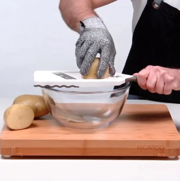 Ricardo Cut Resistant Glove* Preparation & Cooking