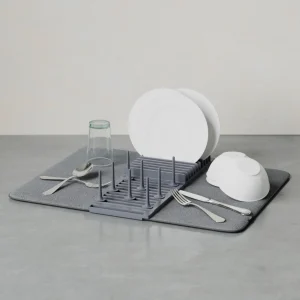 Umbra Drying Rack With Mat - Peg* Maintenance & Cleaning