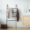 Umbra Extendable Ladder - Hub* Organization