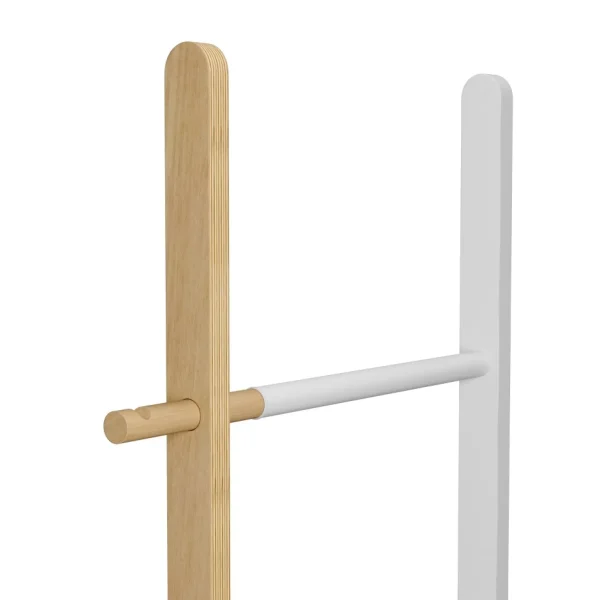 Umbra Extendable Ladder - Hub* Organization