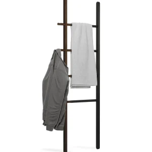 Umbra Extendable Ladder - Hub* Organization