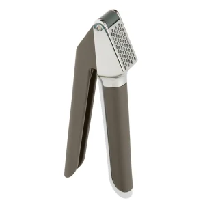Ricardo Garlic Press* Preparation & Cooking