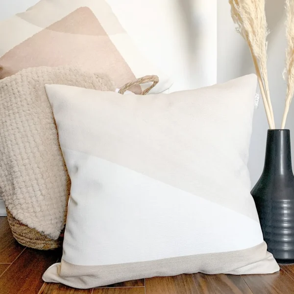 Les textiles Patlin Kozy Cushion - 3 Tones* Cushions