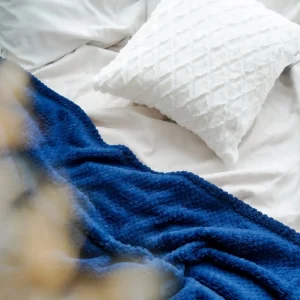 Agence K Kozy Textured Throw - Blue* Throws