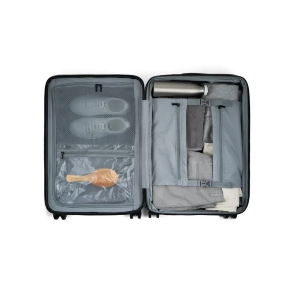 Bugatti Medium 24" Luggage - Hamburg* Large & Medium Luggages