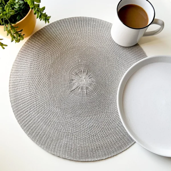Nostalgia Import Polyester Placemat - Grey* Tablecloths, Placemats & Napkins
