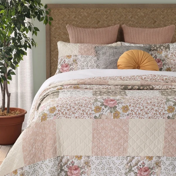 Brunelli Quilt - Agatha Romantic* Bedding