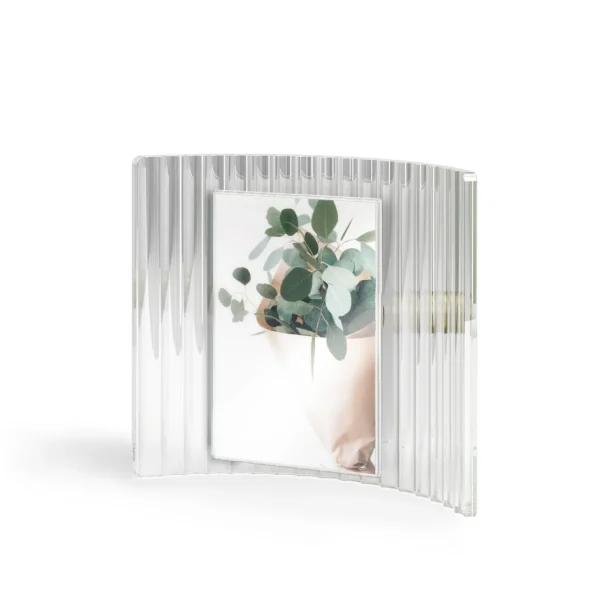 Umbra Ribbed Picture Frame - Ripley* Plates & Wall Frames