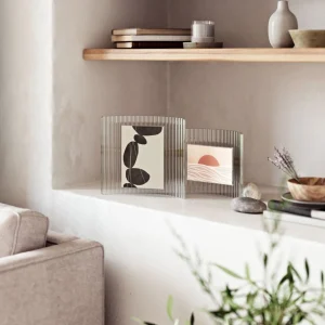 Umbra Ribbed Picture Frame - Ripley* Plates & Wall Frames