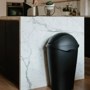 Umbra Trash Can - Swinger* Bathroom