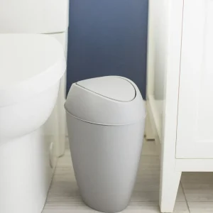 Umbra Trash Can - Twirla* Bathroom