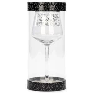 Attitudes Import 2 Wine Glass - Ce Qui Se Passe Au Chalet* Products With Text