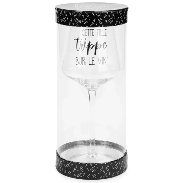 Attitudes Import 2 Wine Glass - Cette Fille Trippe Sur Le Vin* Products With Text